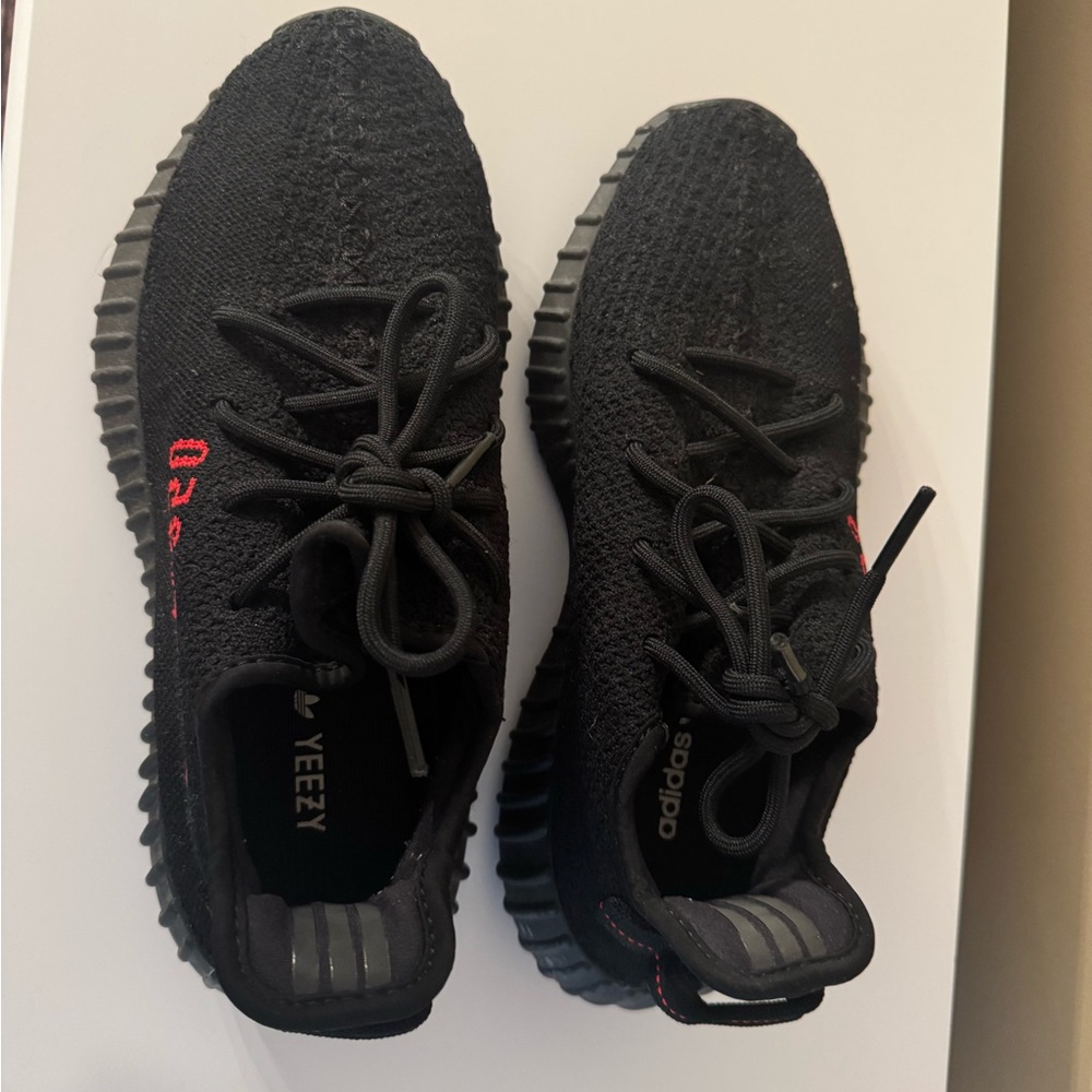 Adidas Yeezy Boost 350 V2 Core Black Red